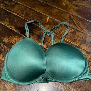 Victoria’s Secret Very Sexy push-up 32DD satiny green bra